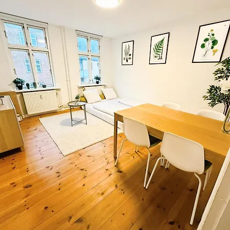 Comfy & Quiet Apartment In Amager, Close To Centre Copenhagen Exterior photo